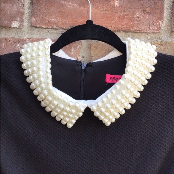 Betsey Johnson black dress size 4 - Picture 2 of 4